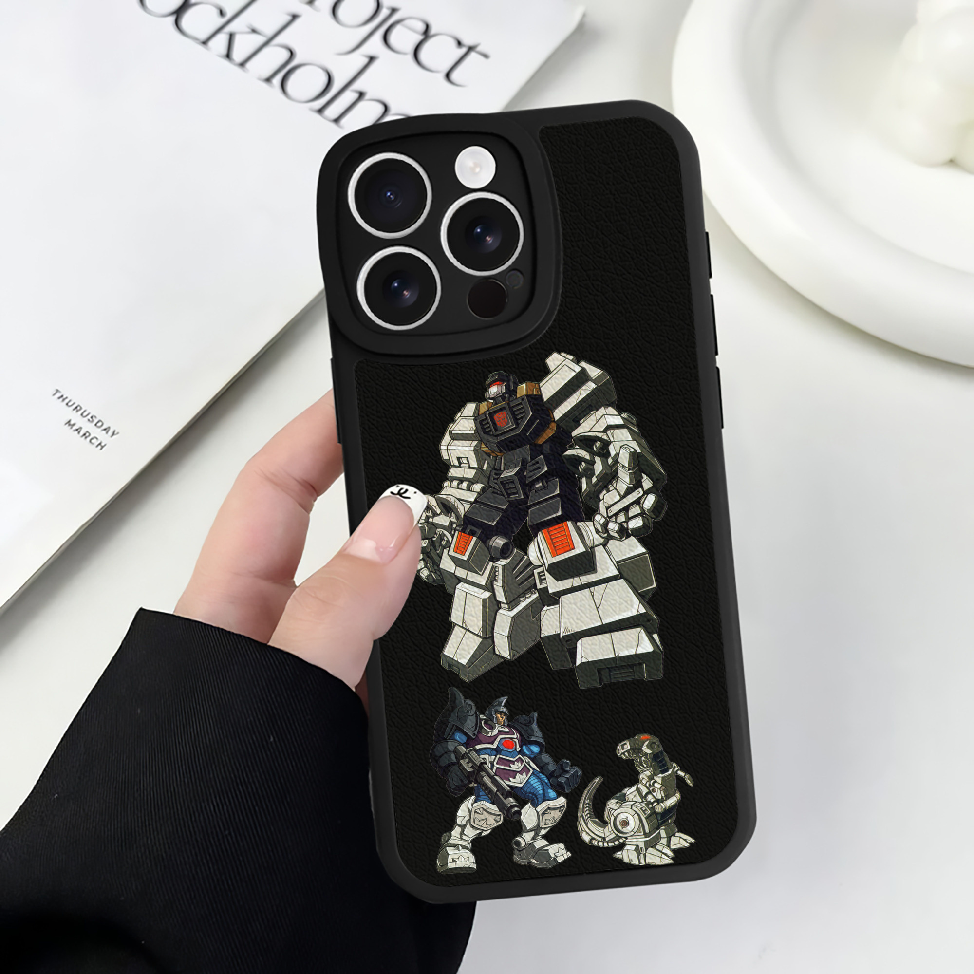 （画像用）  【iPhone 16シリーズ対応】シリコンスマホケース（レザー調） 材質：シリコン